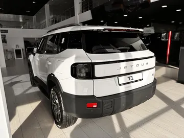 Купить Jetour T1 Белый 2.0 AT (245 л.с.) 4WD от 3370000 ₽. в Самаре