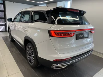 Купить JETOUR X90 PLUS Белый 2.0 AMT (244 л.с.) от 2419900 ₽. в Самаре